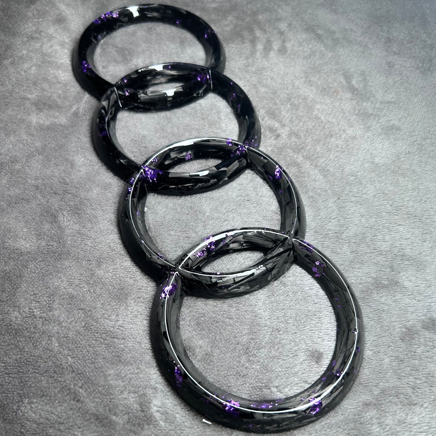 Insignia Audi Fibra de Carbono Forjado